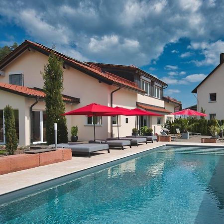 Romantik Hotel Rindenmuehle วิลลิงเงน-ชเวนนิงเงน ภายนอก รูปภาพ