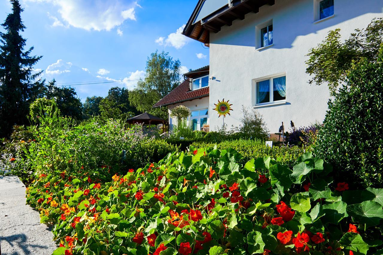Romantik Hotel Rindenmuehle วิลลิงเงน-ชเวนนิงเงน ภายนอก รูปภาพ
