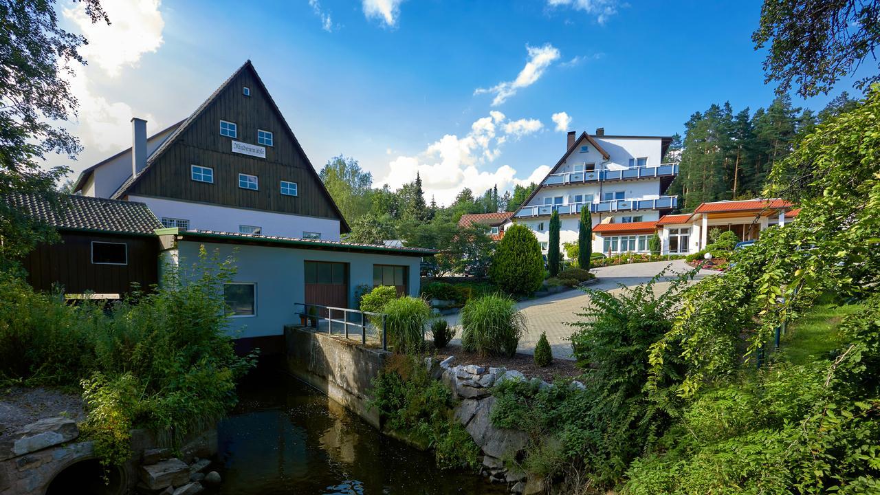 Romantik Hotel Rindenmuehle วิลลิงเงน-ชเวนนิงเงน ภายนอก รูปภาพ