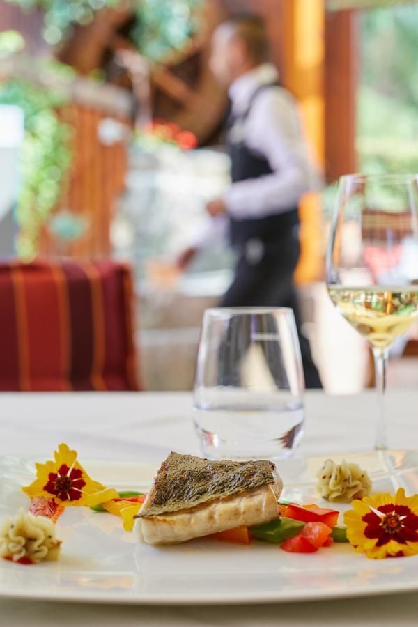 Romantik Hotel Rindenmuehle วิลลิงเงน-ชเวนนิงเงน ภายนอก รูปภาพ